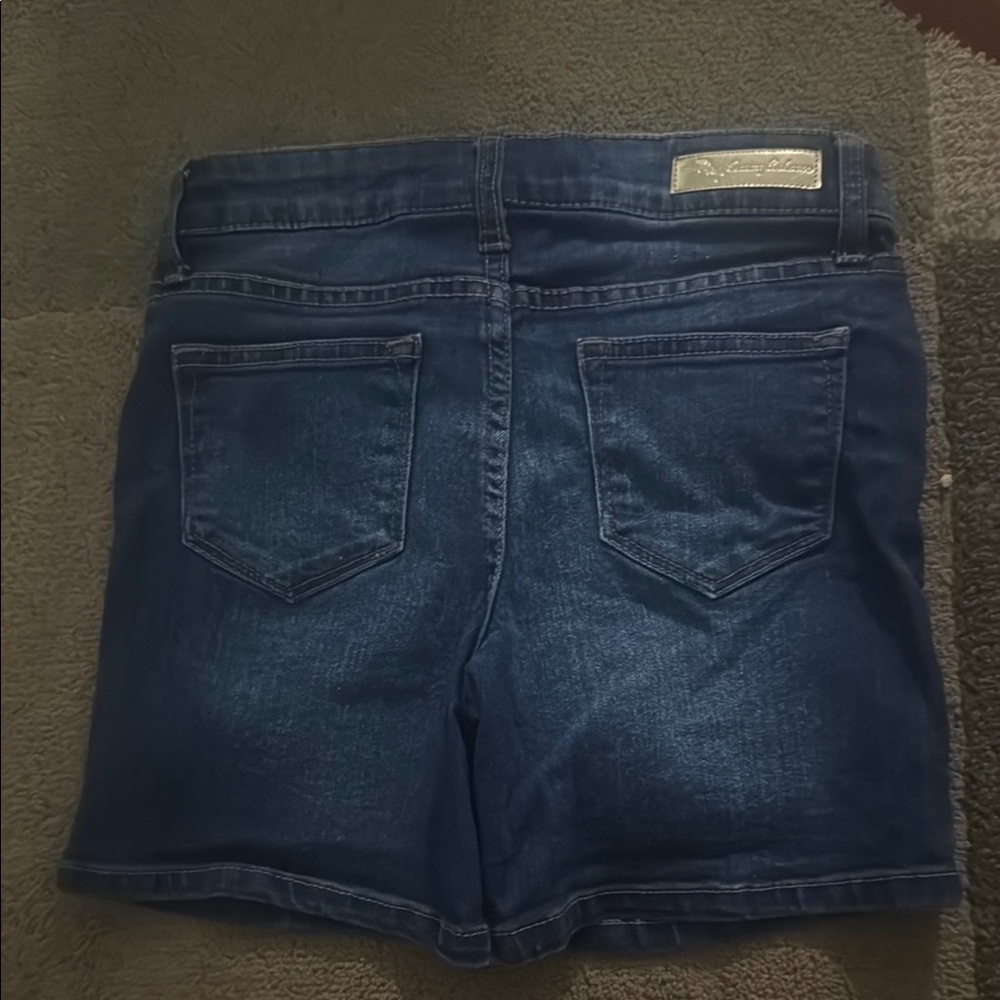 Tommy Bahama Blue Jean Shorts Classic Denim Style